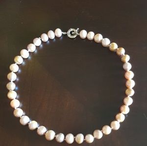NWOT South sea Pearl necklace